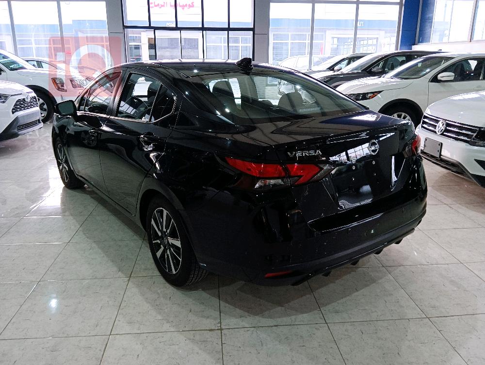 Nissan Versa